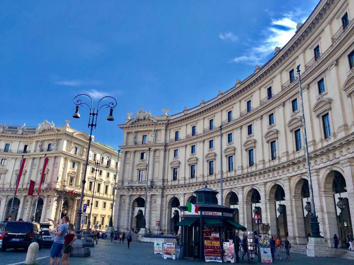 Hotel Paris Roma Esterno foto