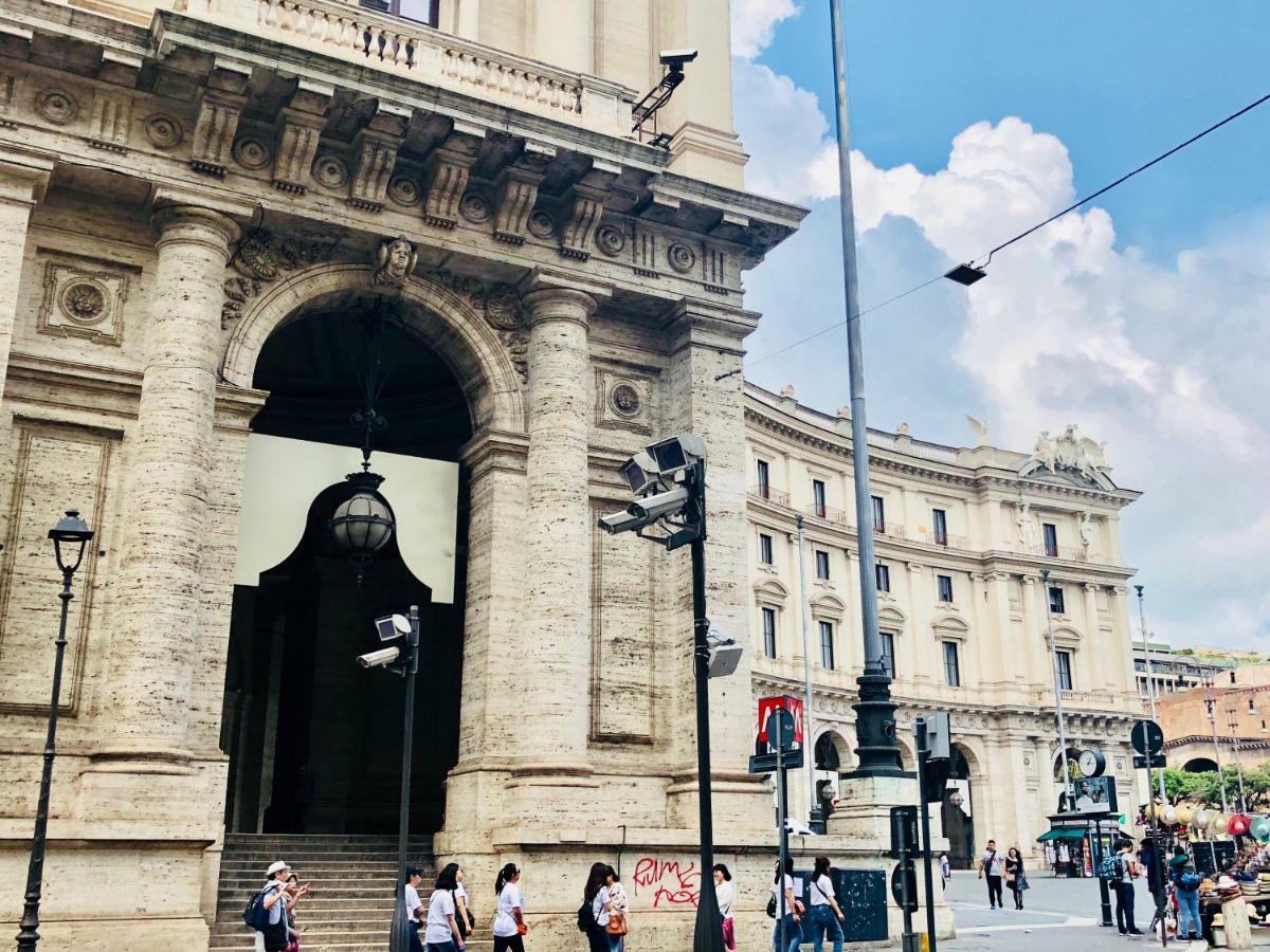 Hotel Paris Roma Esterno foto