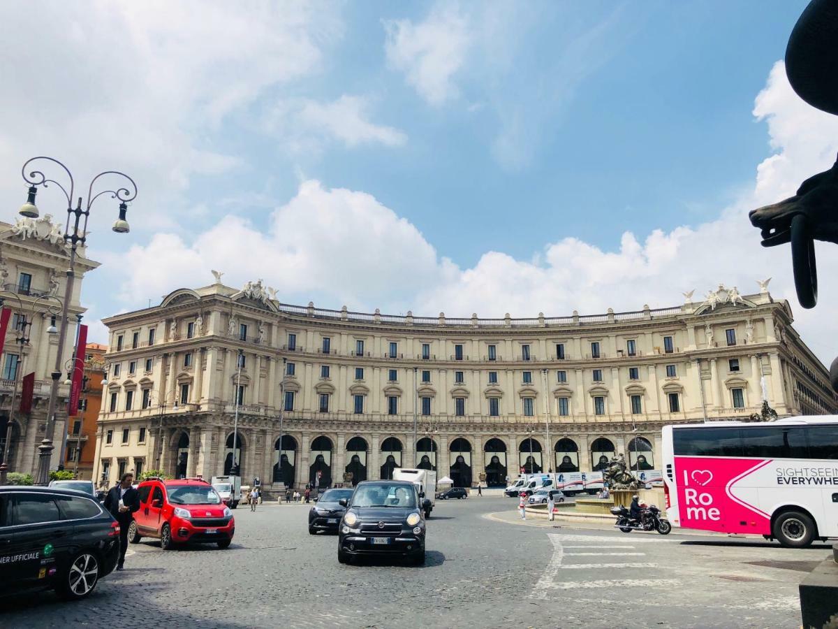 Hotel Paris Roma Esterno foto
